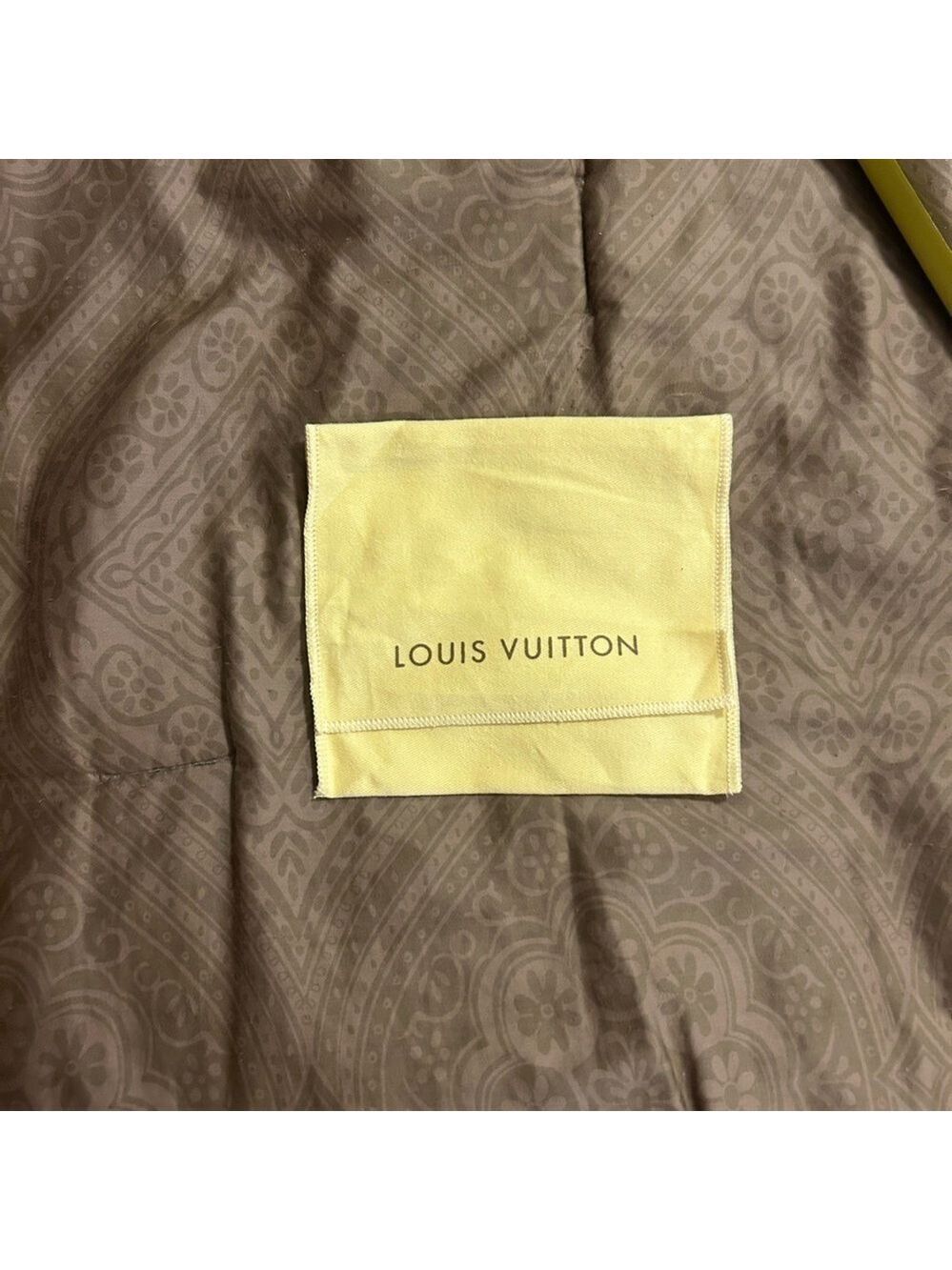 Lv dust bag wallet size